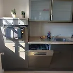 Maremar - 116qm Mit 2 Schlafzimmern - Perfekt Fuer Familien - Holzmarkt - Luxus Boxspringbetten - Kueche - Balkon - Arbeitsplaetze Verden an der Aller