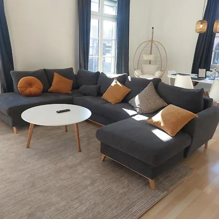 Maremar - 116qm Mit 2 Schlafzimmern - Perfekt Fuer Familien - Holzmarkt - Luxus Boxspringbetten - Kueche - Balkon - Arbeitsplaetze Lejlighed *