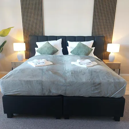 Maremar - 116qm Mit 2 Schlafzimmern - Perfekt Fuer Familien - Holzmarkt - Luxus Boxspringbetten - Kueche - Balkon - Arbeitsplaetze 아파트 버든