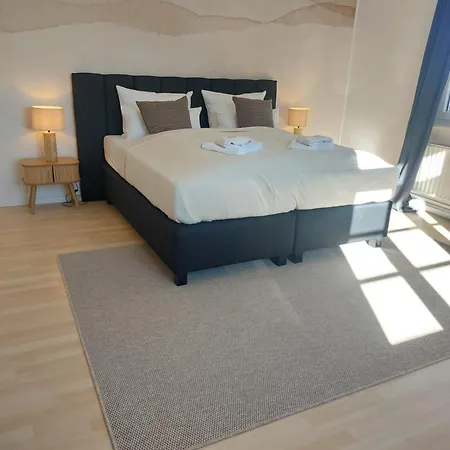 公寓 Maremar - 116qm Mit 2 Schlafzimmern - Perfekt Fuer Familien - Holzmarkt - Luxus Boxspringbetten - Kueche - Balkon - Arbeitsplaetze