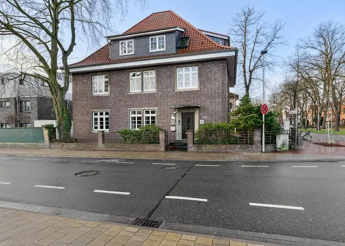 Maremar - 116qm Mit 2 Schlafzimmern - Perfekt Fuer Familien - Holzmarkt - Luxus Boxspringbetten - Kueche - Balkon - Arbeitsplaetze *