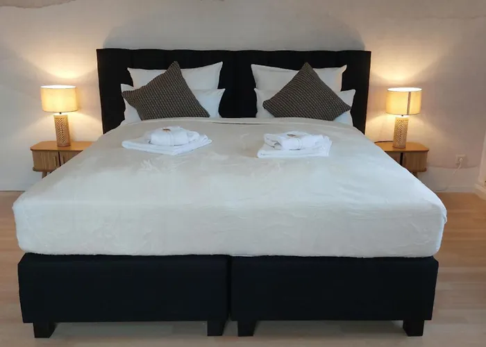 Maremar - 116qm Mit 2 Schlafzimmern - Perfekt Fuer Familien - Holzmarkt - Luxus Boxspringbetten - Kueche - Balkon - Arbeitsplaetze Lejlighed Verden an der Aller