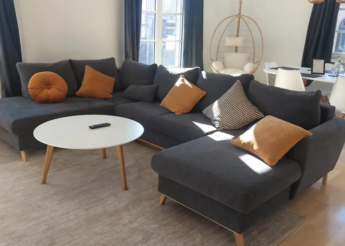Maremar - 116qm Mit 2 Schlafzimmern - Perfekt Fuer Familien - Holzmarkt - Luxus Boxspringbetten - Kueche - Balkon - Arbeitsplaetze Lejlighed *