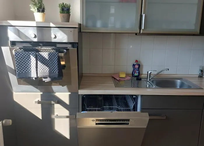 Maremar - 116qm Mit 2 Schlafzimmern - Perfekt Fuer Familien - Holzmarkt - Luxus Boxspringbetten - Kueche - Balkon - Arbeitsplaetze Verden an der Aller